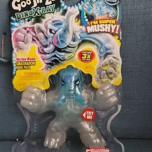 ULTRA RARE Heroes Goo Jit Zu Dino X- Ray Mastodon